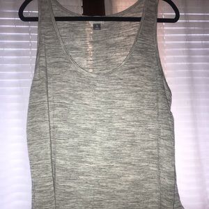 Old navy tank top